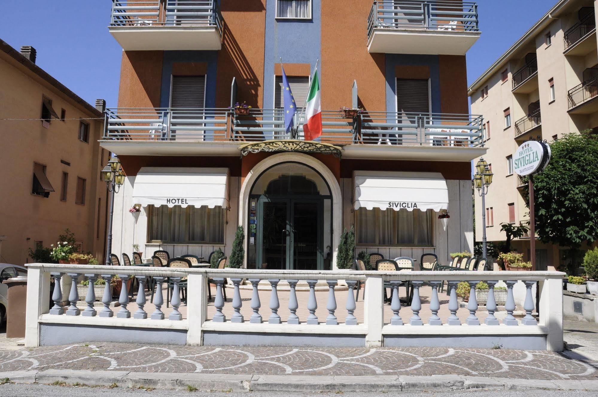 Hotel Siviglia Fiuggi Exterior photo